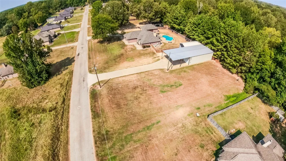 135 Pond Drive Marshall, TX 75672