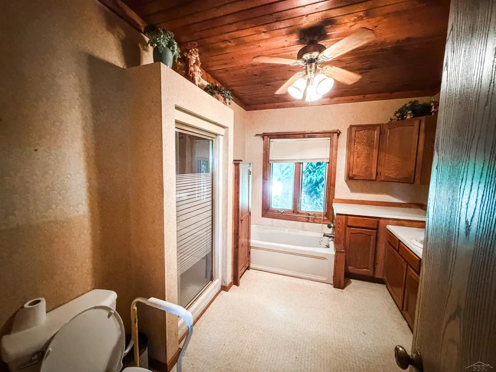 506 Elevator Road Fraser Township, MI 48634
