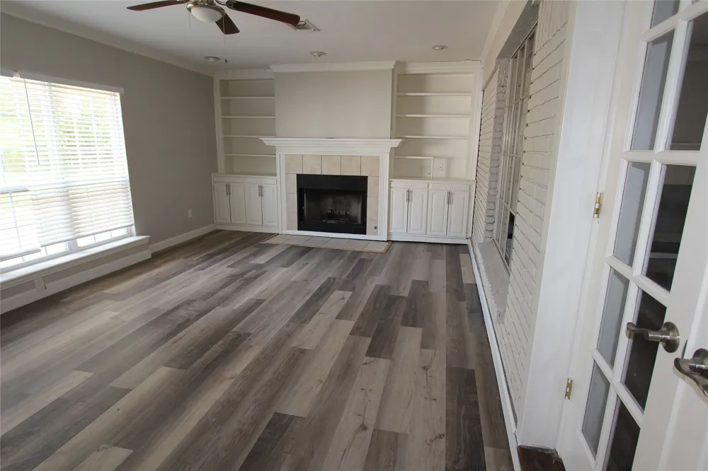 1103 Bryant Street Benbrook, TX 76126