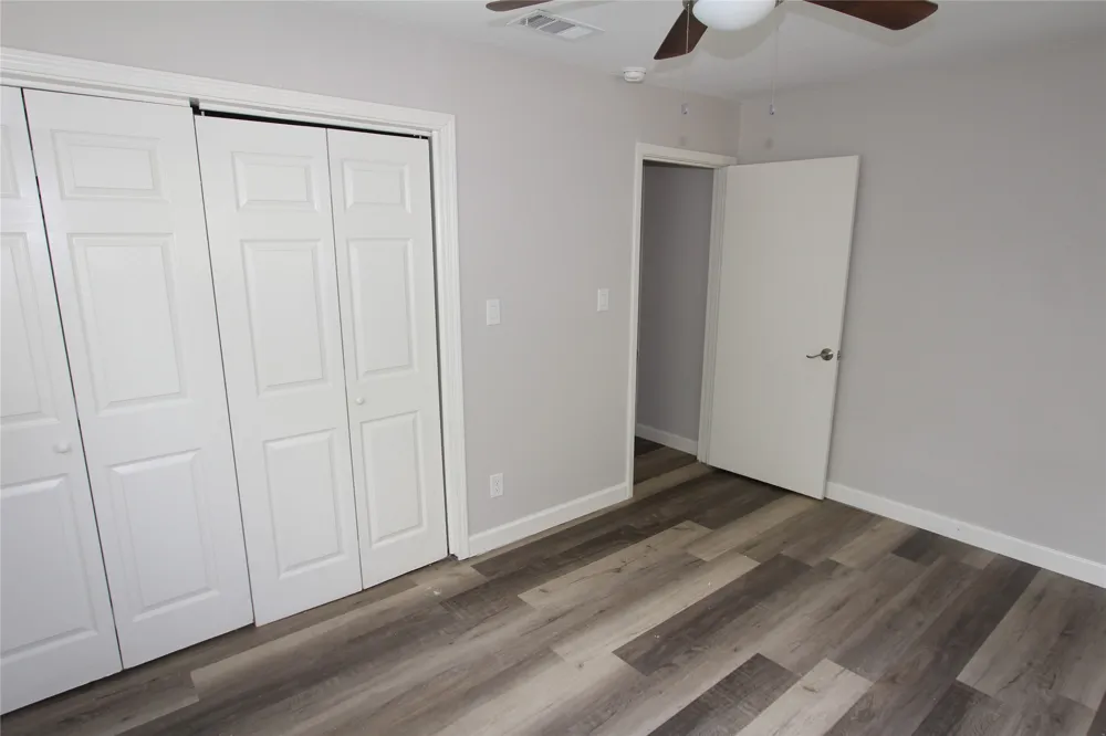 1103 Bryant Street Benbrook, TX 76126