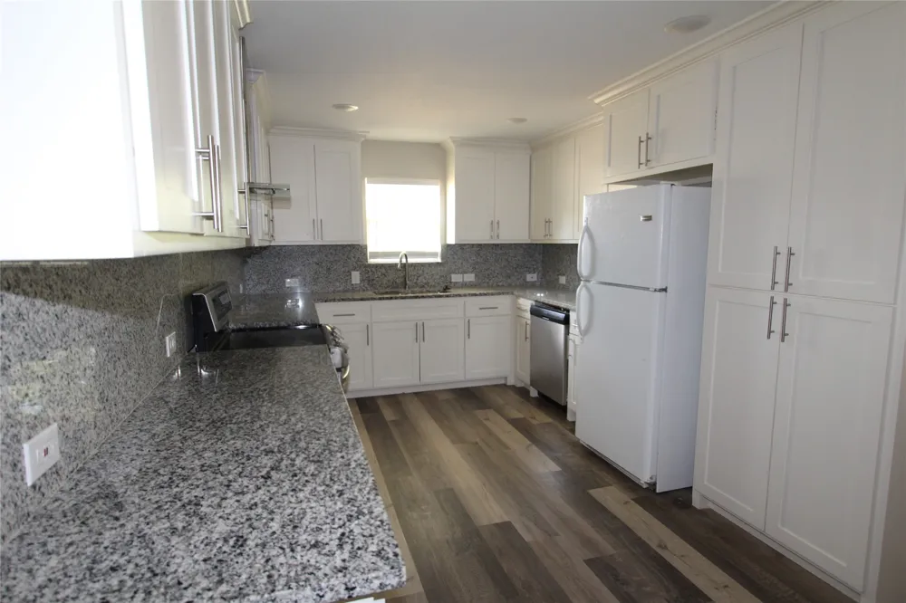 1103 Bryant Street Benbrook, TX 76126