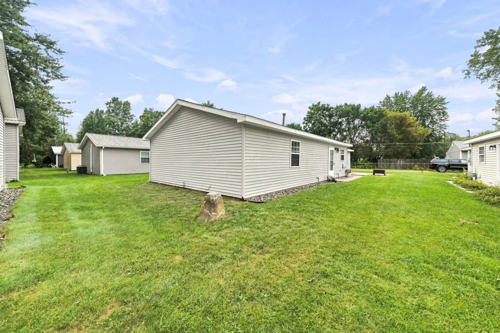12973 Roughys Drive Unknown, MI 49348