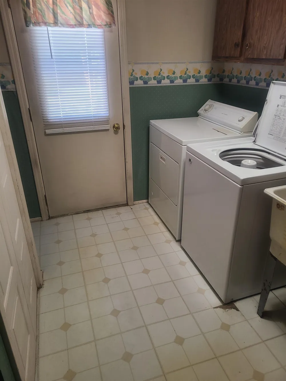 7763 Loud Drive Oscoda Charter Township, MI 48750