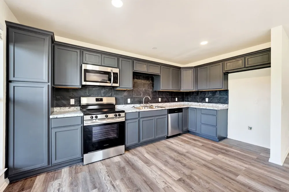 9466 Lakeland Loop Quinlan, TX 75474