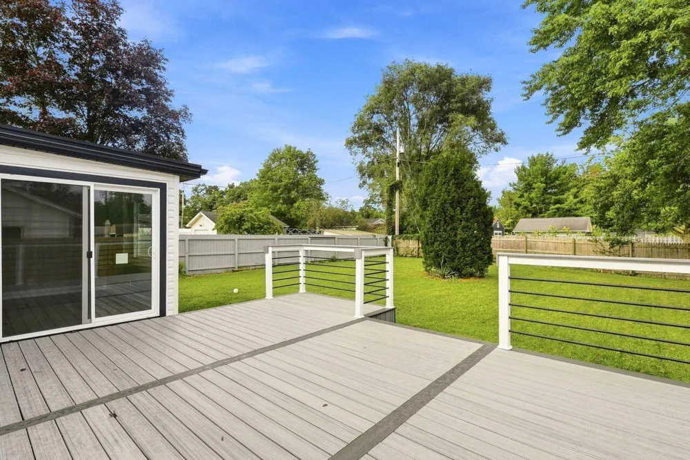 26 Eagle Street New Buffalo City, MI 49117