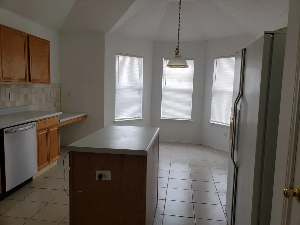 1208 Berkshire Court Allen, TX 75002