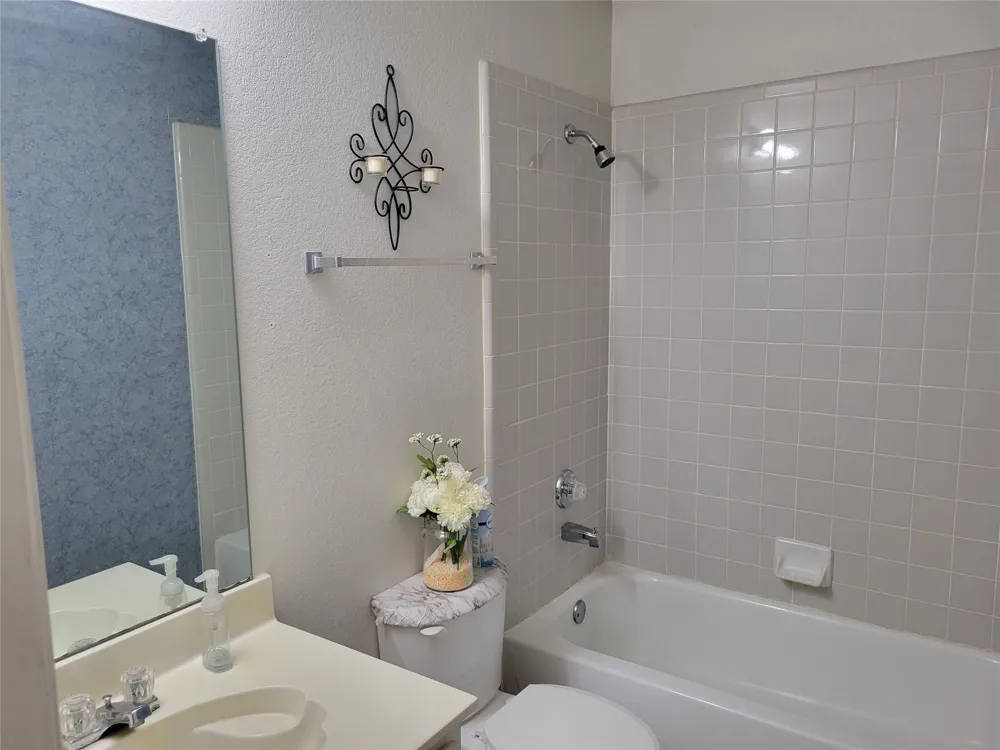 1208 Berkshire Court Allen, TX 75002