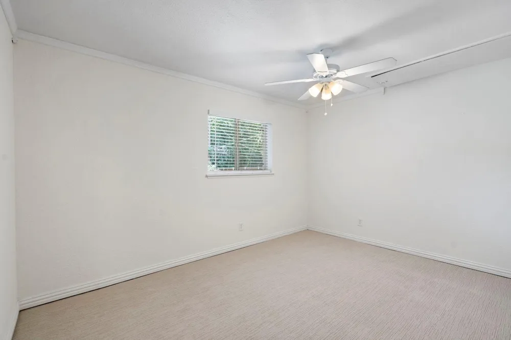 7162 Carrousel Circle Dallas, TX 75214