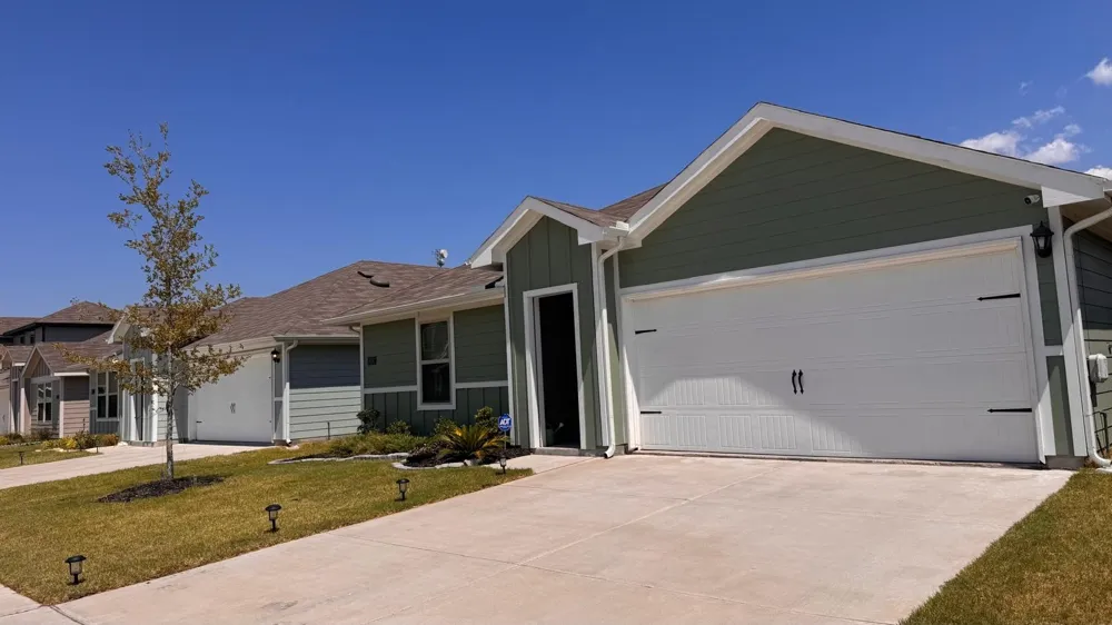 6107 Sea Holly Trail Princeton, TX 75407