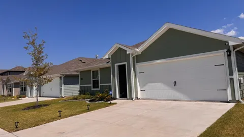 6107 Sea Holly Trail