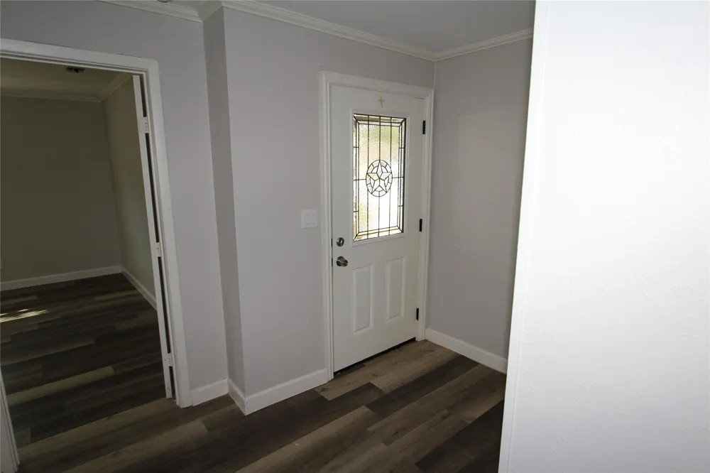 1103 Bryant Street Benbrook, TX 76126