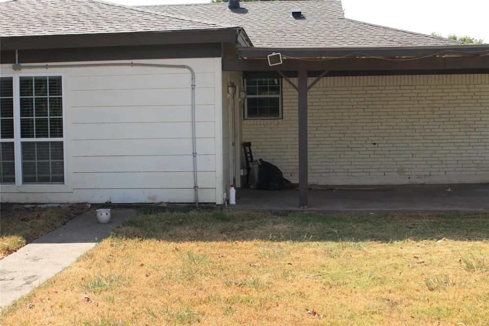 1103 Bryant Street Benbrook, TX 76126