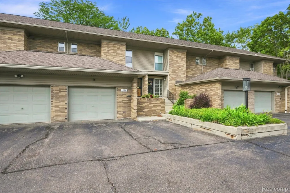 1224 Saint Aubin Detroit City, MI 48207