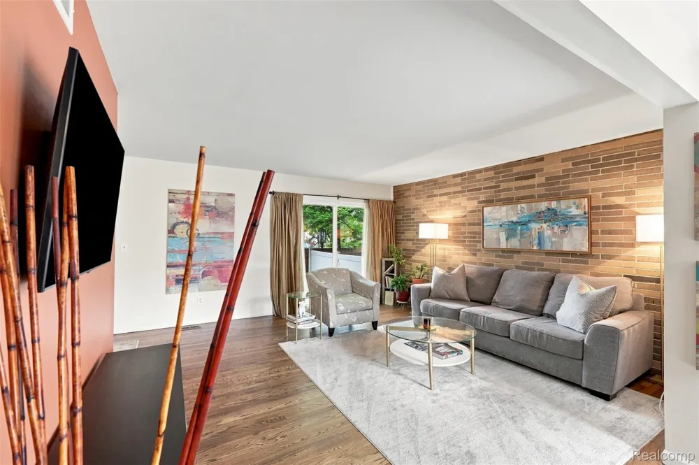 1224 Saint Aubin Detroit City, MI 48207