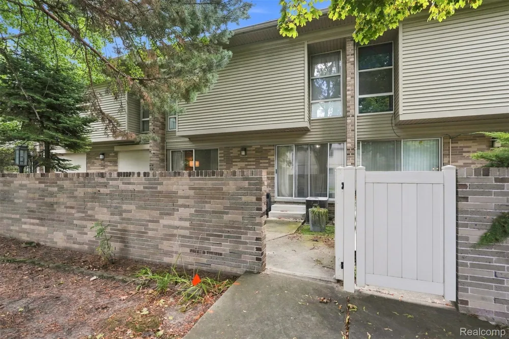 1224 Saint Aubin Detroit City, MI 48207