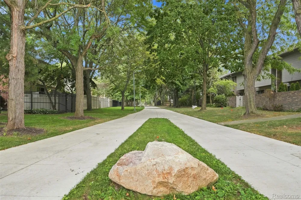 1224 Saint Aubin Detroit City, MI 48207