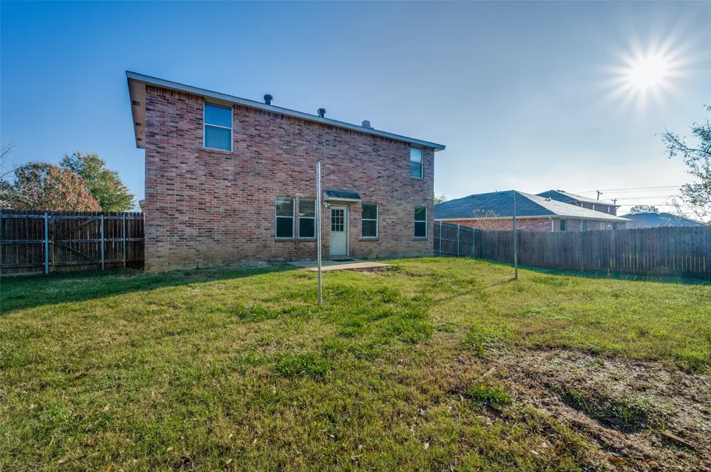 8402 Olivia Meadow Drive Arlington, TX 76002