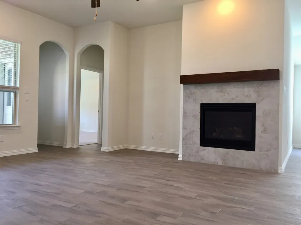 2734 Salt Creek Way Celina, TX 75078