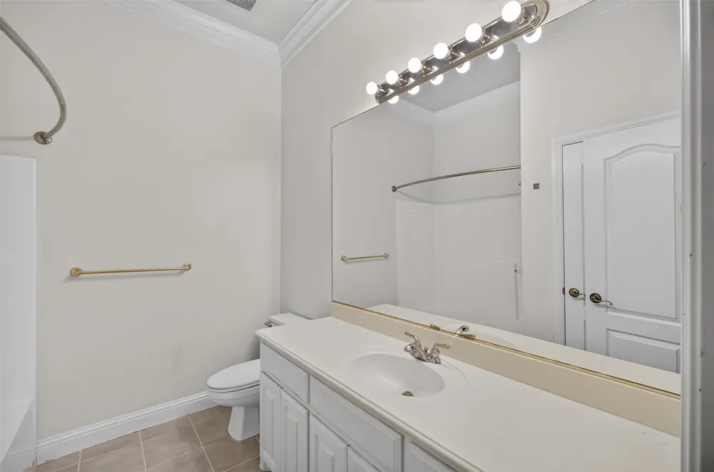 2921 Silvercrest Lane Grapevine, TX 76051
