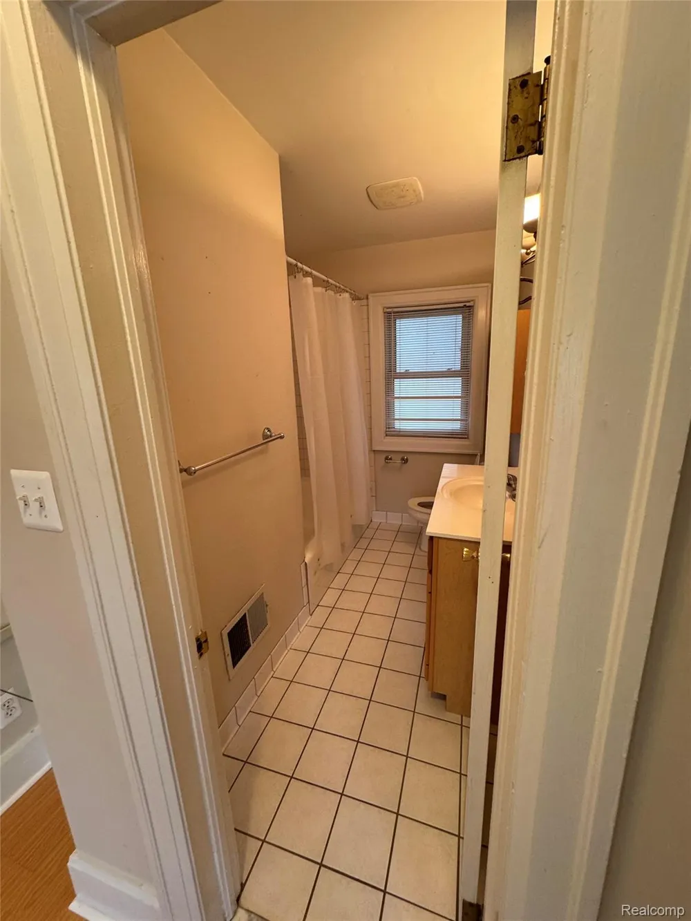 703 S Pleasant Street Royal Oak City, MI 48067