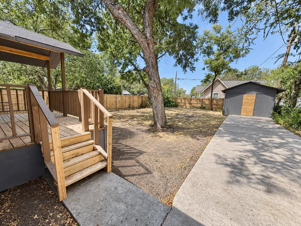 5231 Beeman Avenue Dallas, TX 75223