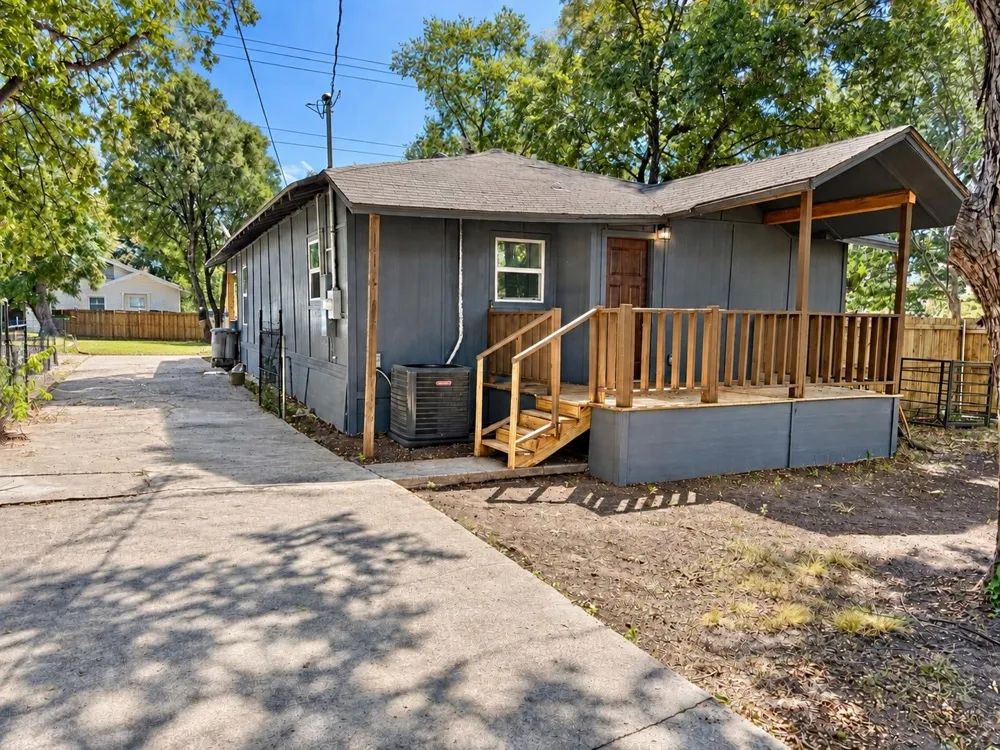 5231 Beeman Avenue Dallas, TX 75223