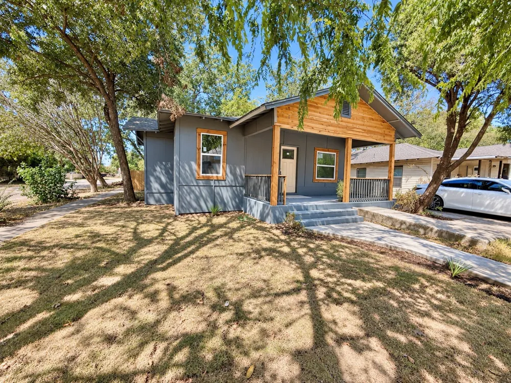 5231 Beeman Avenue Dallas, TX 75223