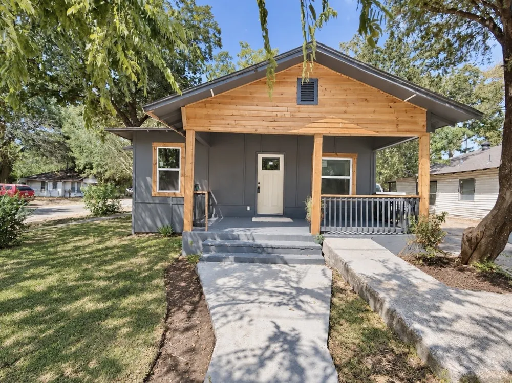 5231 Beeman Avenue Dallas, TX 75223