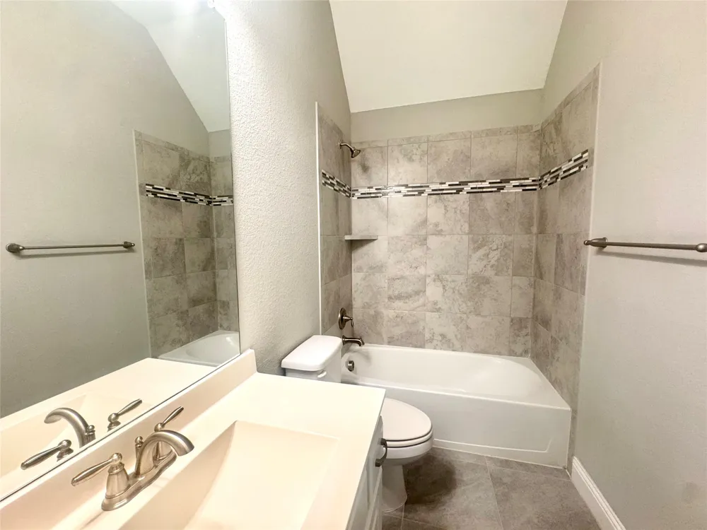 12912 Twelve Oaks Avenue Frisco, TX 75035