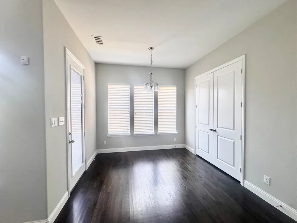 12912 Twelve Oaks Avenue Frisco, TX 75035