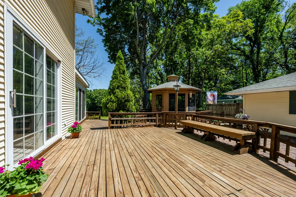 5221 Ridge Road Lincoln Charter Township, MI 49127