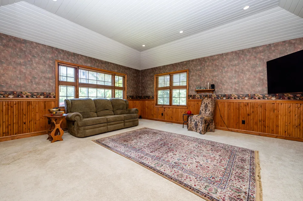 5221 Ridge Road Lincoln Charter Township, MI 49127