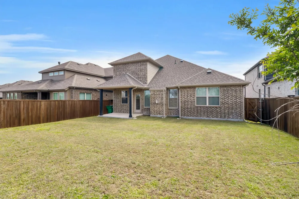 1022 Copper Smith Way Forney, TX 75126