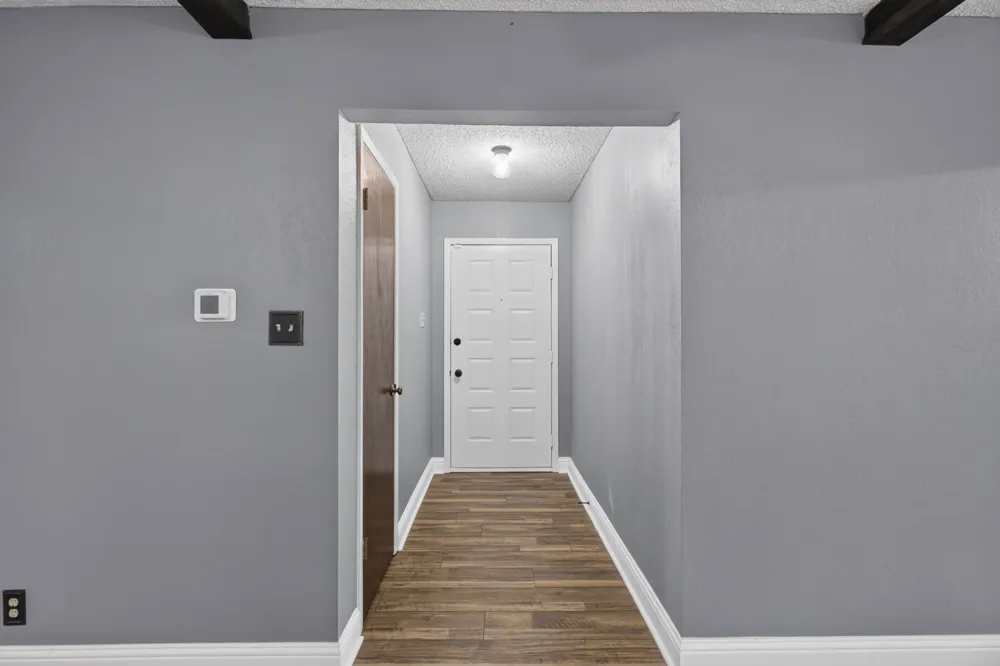 554 Taos Court Saginaw, TX 76179