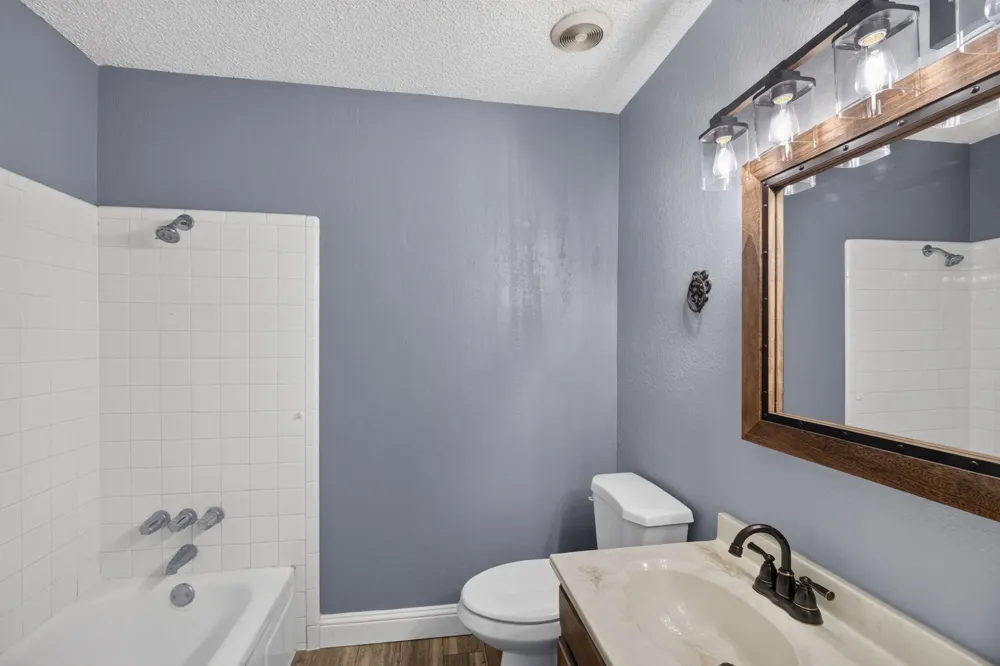 554 Taos Court Saginaw, TX 76179