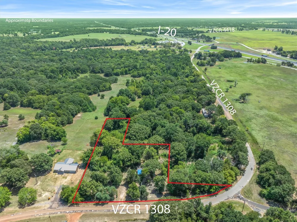 528 Van Zandt County Road 1308 Canton, TX 75103