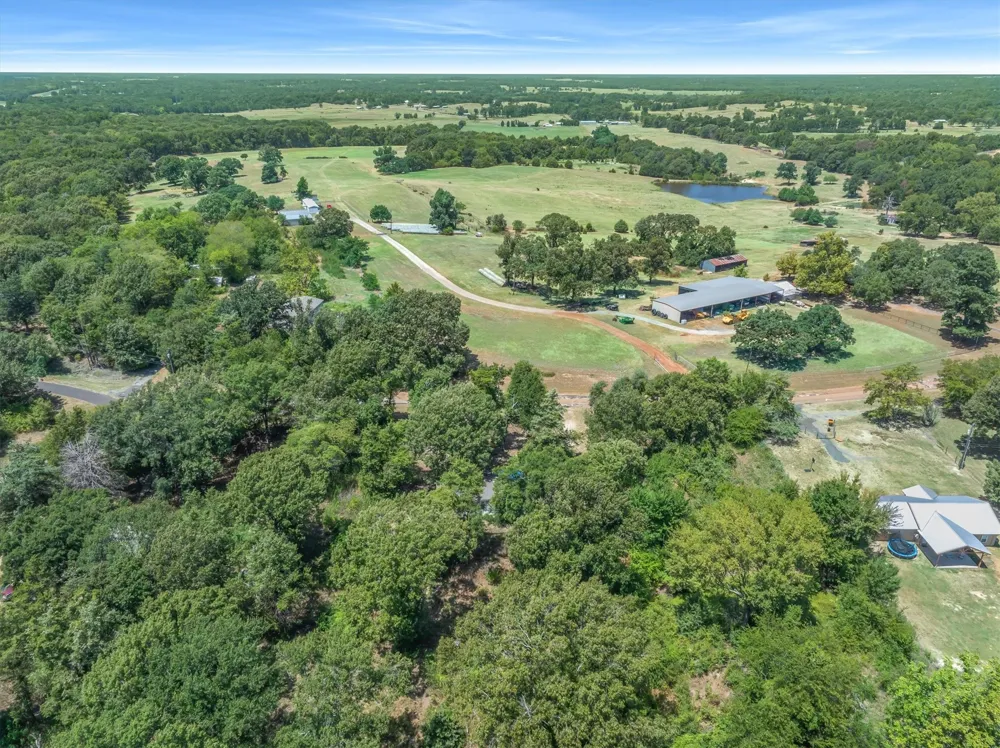 528 Van Zandt County Road 1308 Canton, TX 75103