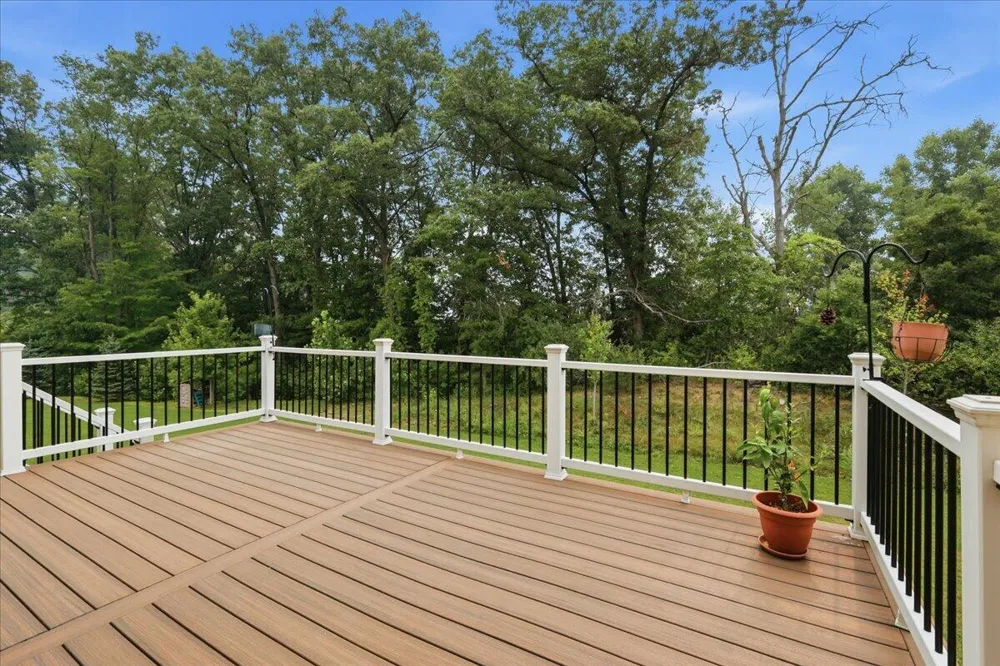 247 Sandhill Court White Lake Charter Township, MI 48386