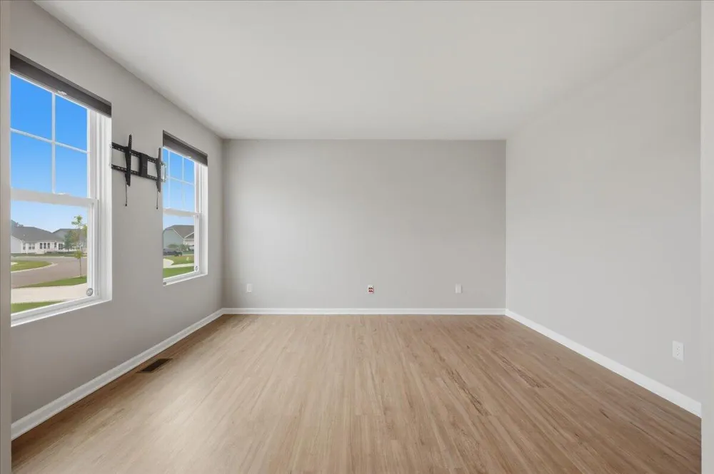 247 Sandhill Court White Lake Charter Township, MI 48386