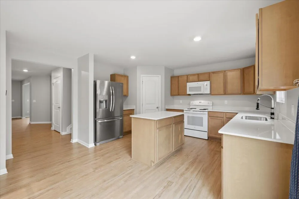 247 Sandhill Court White Lake Charter Township, MI 48386