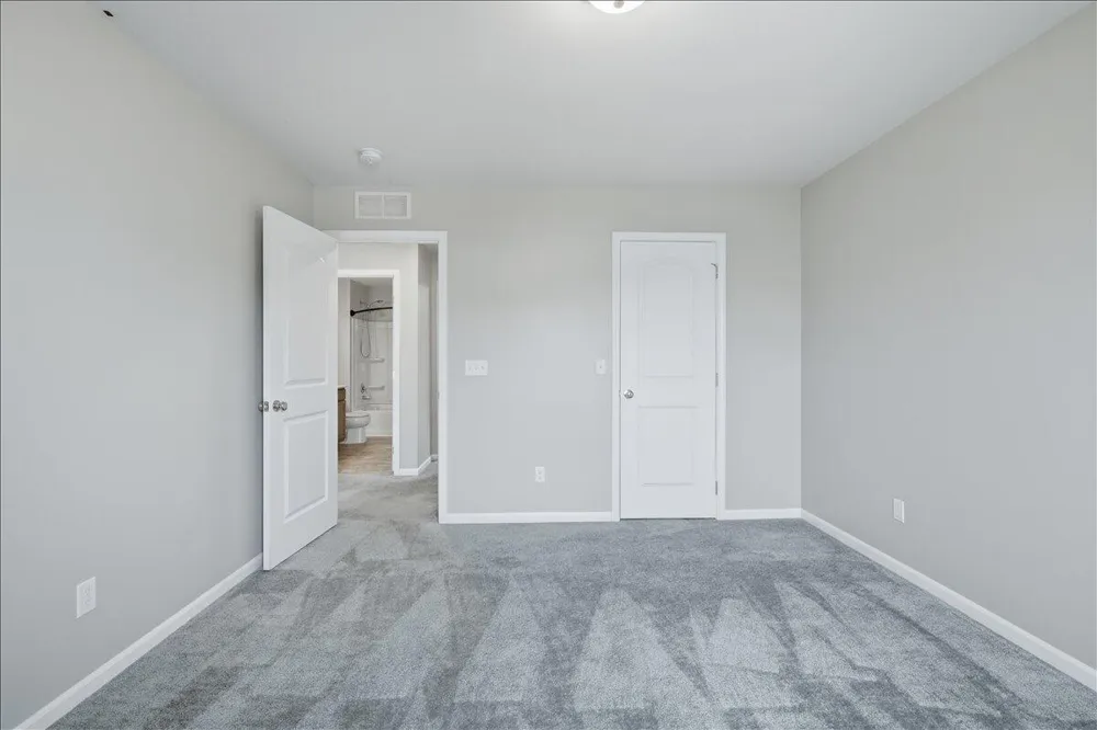 247 Sandhill Court White Lake Charter Township, MI 48386