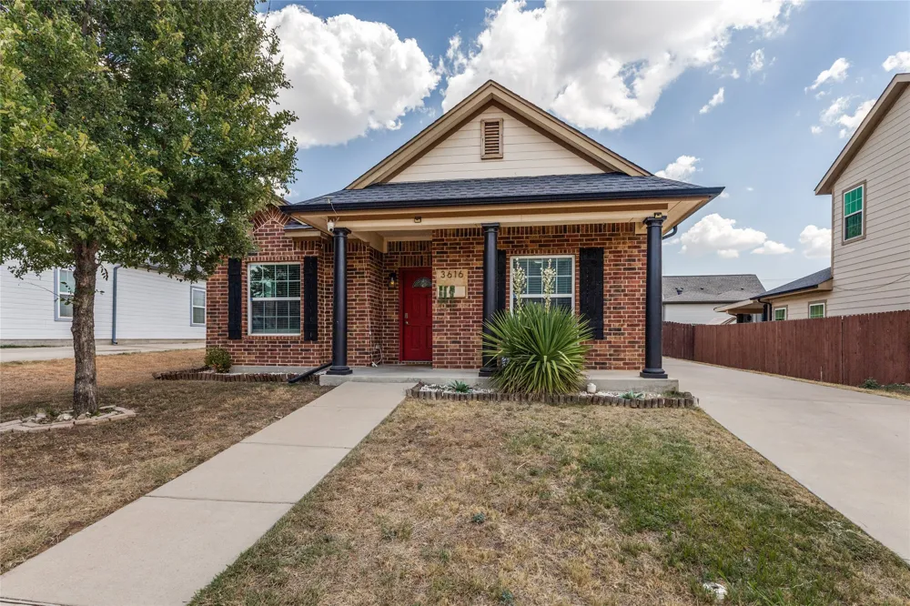 3616 Eagle Nest Street Fort Worth, TX 76106
