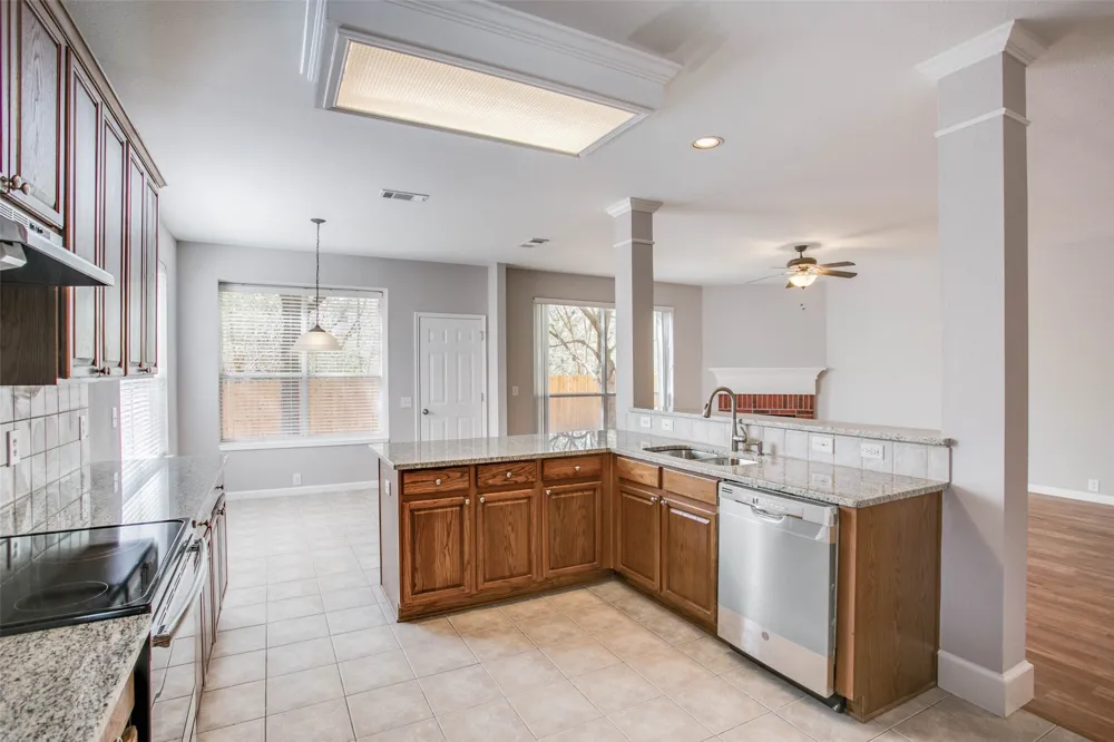 449 Sausalito Drive Rockwall, TX 75087