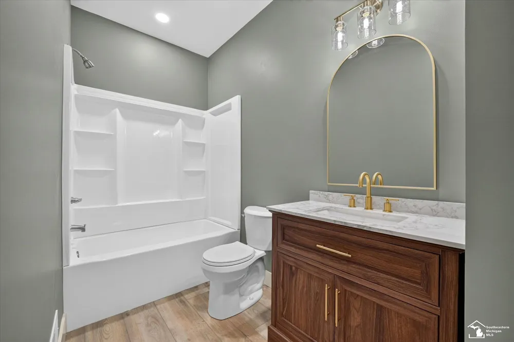 926 Ford Road Carleton Village, MI 48117