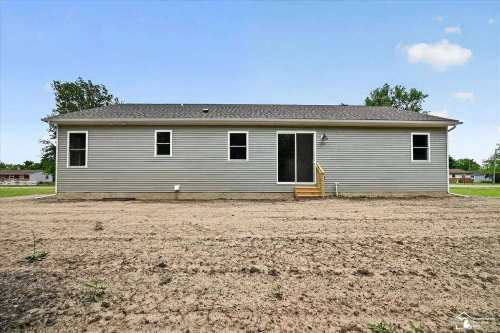 926 Ford Road Carleton Village, MI 48117