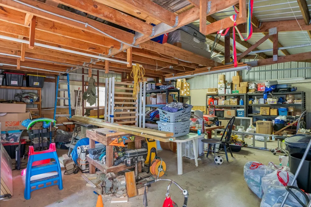 13379 County Road 3140 Tyler, TX 75706