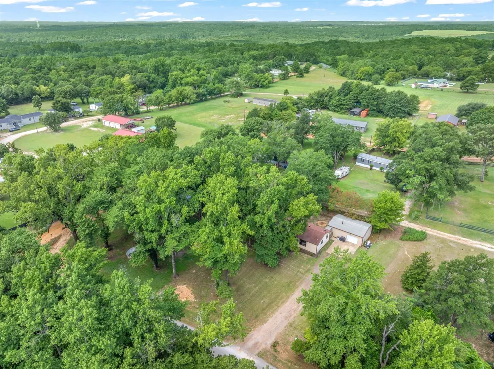 13379 County Road 3140 Tyler, TX 75706