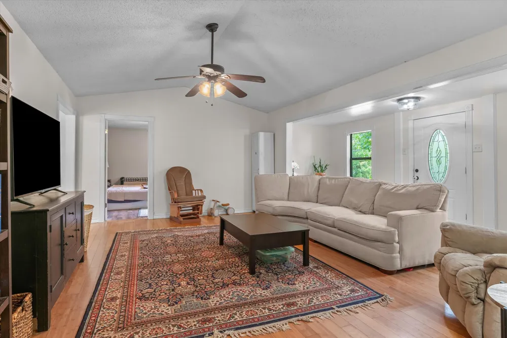 13379 County Road 3140 Tyler, TX 75706