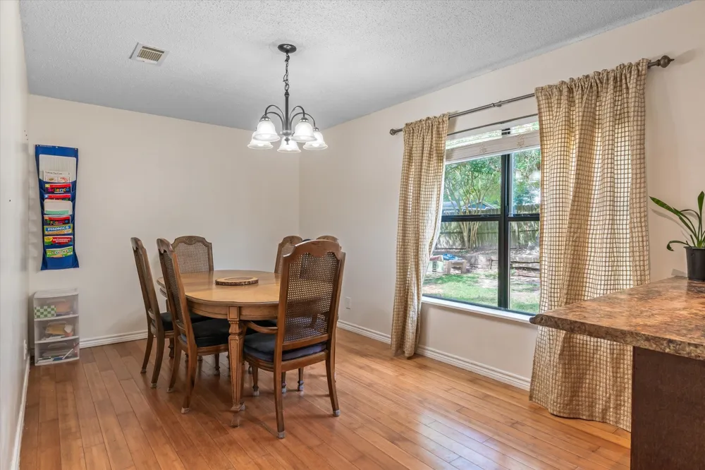 13379 County Road 3140 Tyler, TX 75706