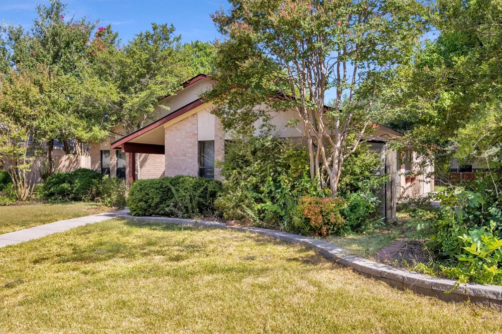 3005 Lemmontree Lane Plano, TX 75074